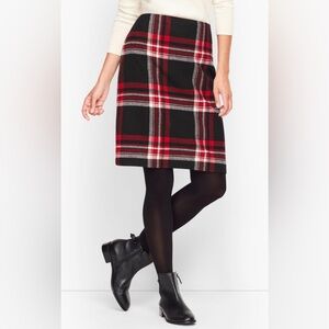 Talbots Size 4 Plaid Wool Blend A-Line Side Zip Skirt Red Black